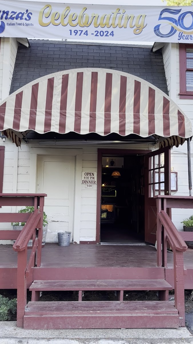 Lanza's Restaurant-2